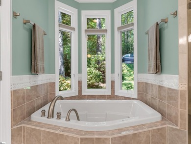 Welcome to 1 Thaxter Way, nestled in the coveted Cliffs Valley - photo 27