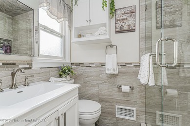 Welcome to 281 Thomas Street, located in the heart of beautiful - photo 33