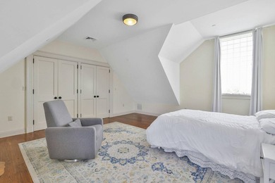 NEW LISTING VILLANOVA HEIGHTS Grand 7-Bd. Shingle-Style Mansion - photo 34