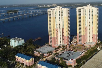 Caloosahatchee River Condo For Sale in Fort Myers Florida