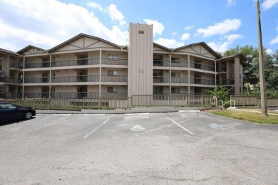 Lake Lotus Condo For Sale in Altamonte Springs Florida