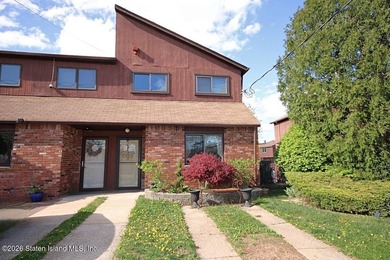 WELCOME TO STONEGATE AT GRASMERE-One of Staten Island's premier - photo 1