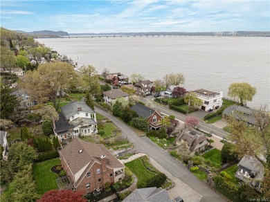 Hudson River - Rockland County Home For Sale in Orangetown New York