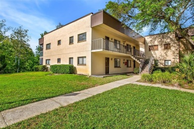 Lake Condo For Sale in Temple Terrace, Florida