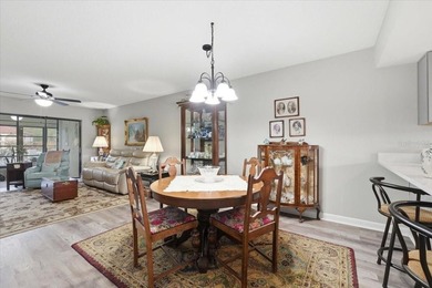 This beautifully remodeled (2024) ground-floor 2-bedroom, 2-bath - photo 12