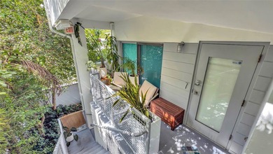 This exclusive and private residence gives you the opportunity - photo 13