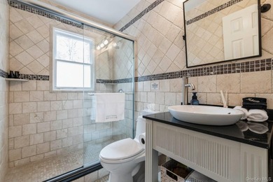 Discover an exceptional offering in the Hamptons-this - photo 19