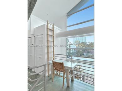 This exclusive and private residence gives you the opportunity - photo 21