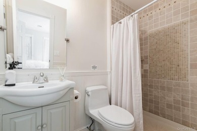 Discover an exceptional offering in the Hamptons-this - photo 26