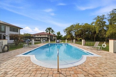This beautifully remodeled (2024) ground-floor 2-bedroom, 2-bath - photo 27