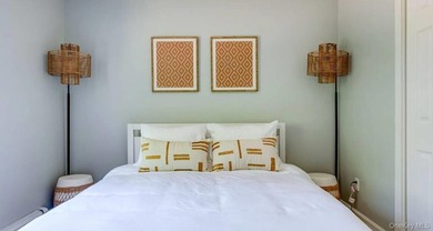 Discover an exceptional offering in the Hamptons-this - photo 34