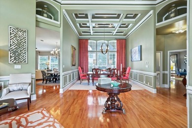 Beautiful pool home located in the desirable gated community of - photo 5