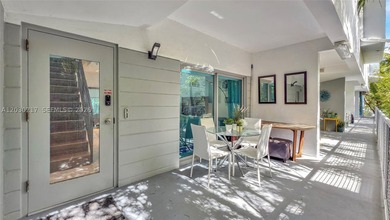 This exclusive and private residence gives you the opportunity - photo 36