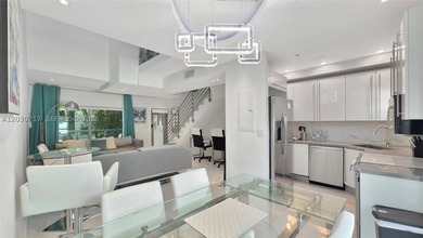 This exclusive and private residence gives you the opportunity - photo 37