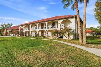 This beautifully remodeled (2024) ground-floor 2-bedroom, 2-bath - photo 37