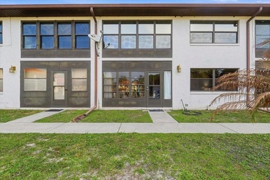 This beautifully remodeled (2024) ground-floor 2-bedroom, 2-bath - photo 38