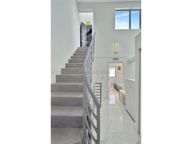 This exclusive and private residence gives you the opportunity - photo 47