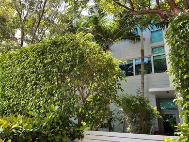 This exclusive and private residence gives you the opportunity - photo 55