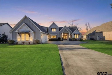 Lake Palestine Home For Sale in Chandler Texas