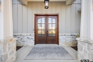 Luxurious Waterfront Home in Gated Brown's Landing Community - photo 4