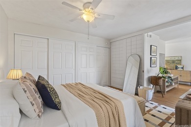 Live in the heart of Waikiki with golf course views and all the - photo 8