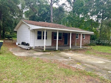 Beaufort River Home For Sale in Beaufort South Carolina