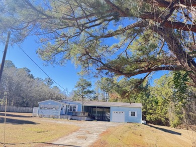 Welcome Home to 612 Bedon Road!! Located on 1.00 -acre corner