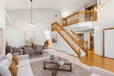 LOCATION, LOCATION, LOCATION!! Charming one-owner home on Lake - photo 7