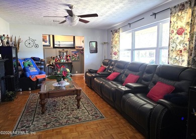 FINAL REDUCTION! REDUCED! All Brick home on large lot in a nice - photo 22