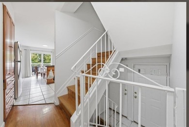 Bergen Beach - Single Family home in move-in-ready condition - photo 8