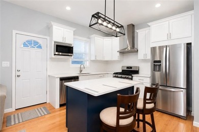 Welcome to 275 East 9th Street, a beautifully renovated - photo 7