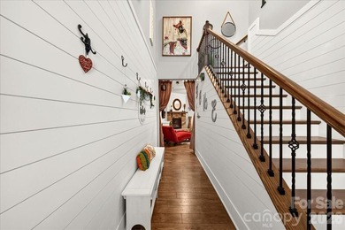 Additional listing photo 2