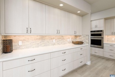 Absolutely stunning single level home in one of Sequim's best - photo 15