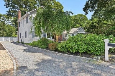 Move right into this beautifully maintained 3 bedroom 2 full - photo 17