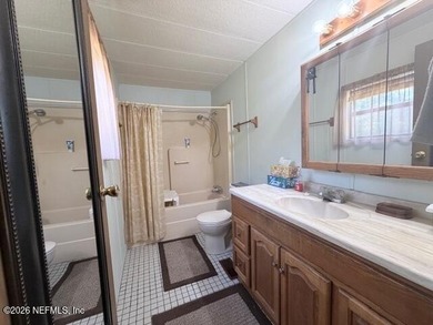 Horton Summit Home is located on 0.45 acres with chain-link - photo 22