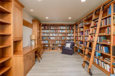 Absolutely stunning single level home in one of Sequim's best - photo 29
