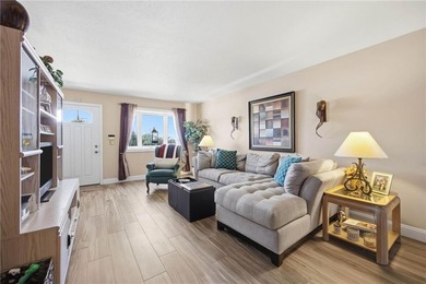 Embrace the opportunity to view this pristine Semi-Detached - photo 6