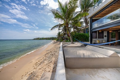 This beach house is absolutely amazing! Located in a beautiful - photo 3