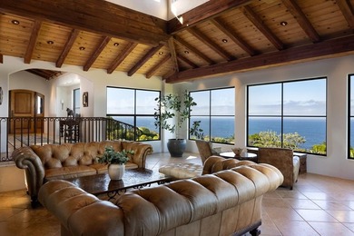 Set between the dramatic Carmel coastline and the Santa Lucia - photo 8