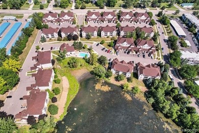 (private lake, pond, creek) Condo For Sale in Pontiac Michigan