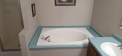 Motivated Seller! Looking for space? Here it is! Over 3,500 sq - photo 18