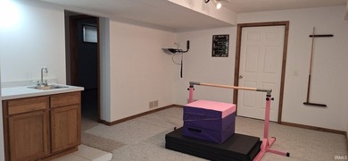 Motivated Seller! Looking for space? Here it is! Over 3,500 sq - photo 19