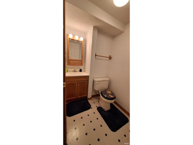 Motivated Seller! Looking for space? Here it is! Over 3,500 sq - photo 28