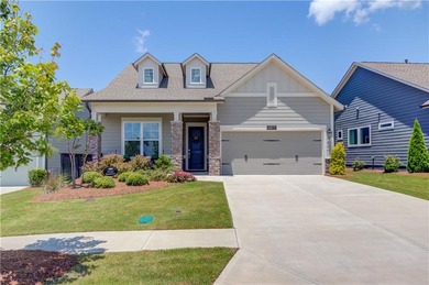 Looper Lake Home For Sale in Flowery Branch Georgia