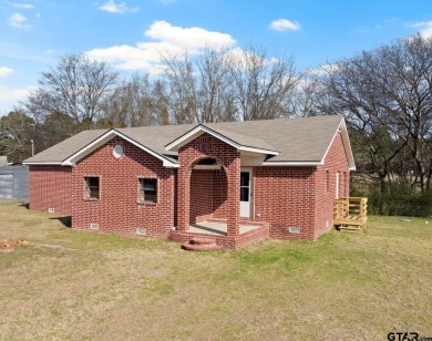 Welcome to your lake home! This new listing offers a delightful - Lake Home For Sale in Mount Vernon, Texas