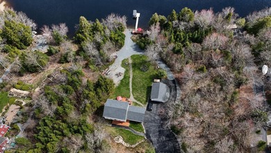 Welcome to an exceptional lakefront lifestyle on the shores of - photo 6