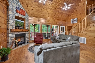 Nestled on an expansive 3.34-acre lot with absolutely no HOA or - photo 3
