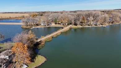 Lakefront Living on Lake Shetek's Private Edgewater Road Island - photo 12