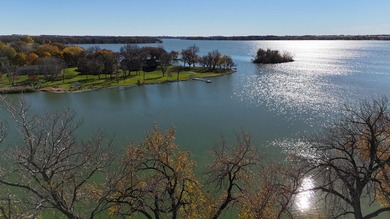 Lakefront Living on Lake Shetek's Private Edgewater Road Island - photo 14