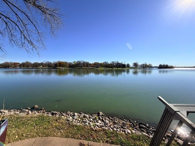 Lakefront Living on Lake Shetek's Private Edgewater Road Island - photo 15